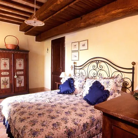 Sleeps 8 Pool Air Con Wifi Collazzone